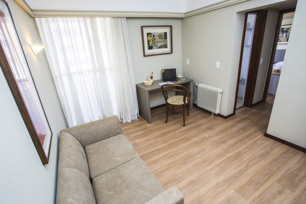 Hotel Alta Reggia Plaza (Curitiba)